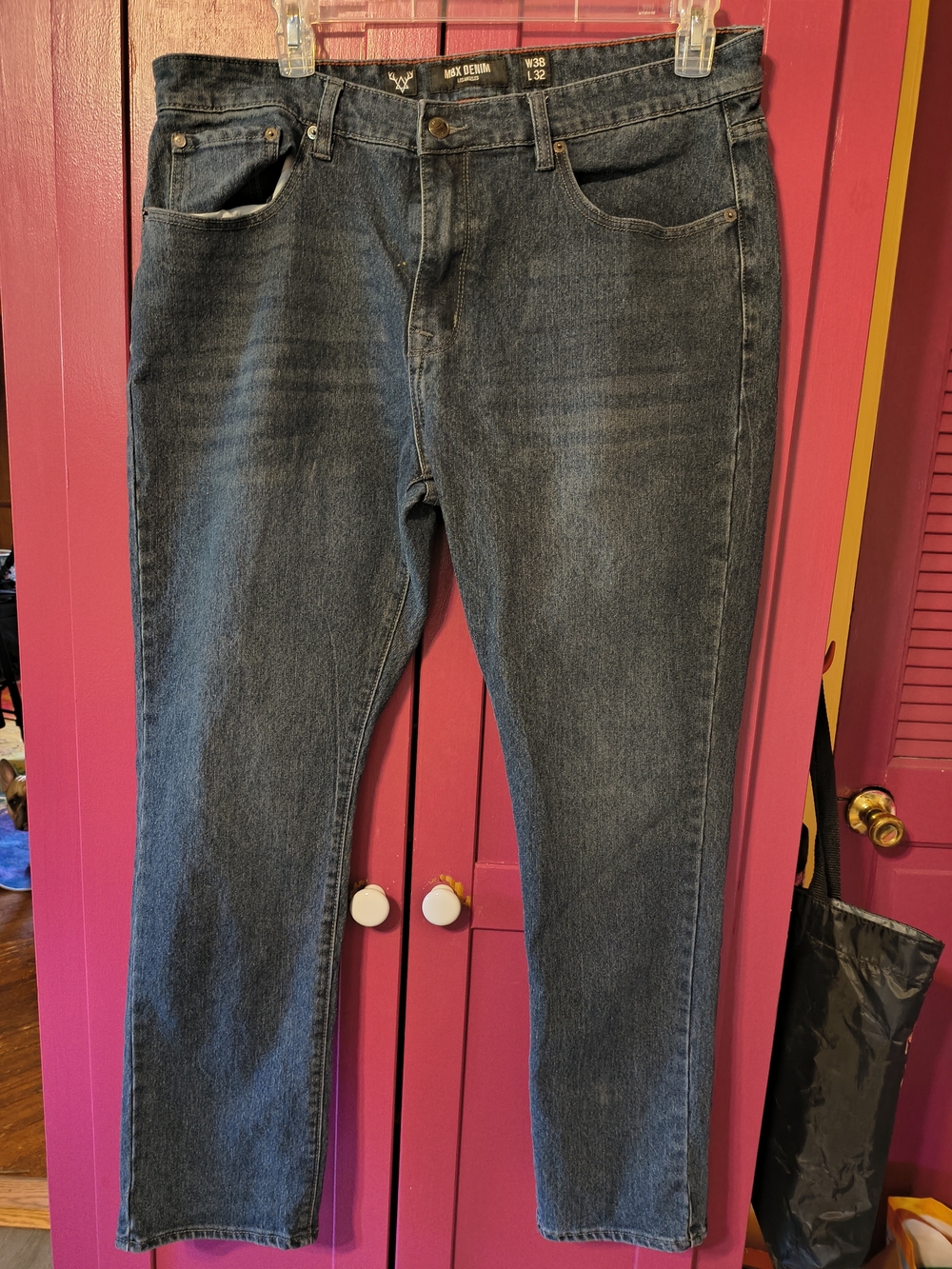 MBX Los Angeles Men’s Dark Wash Blue Jeans size 38x32